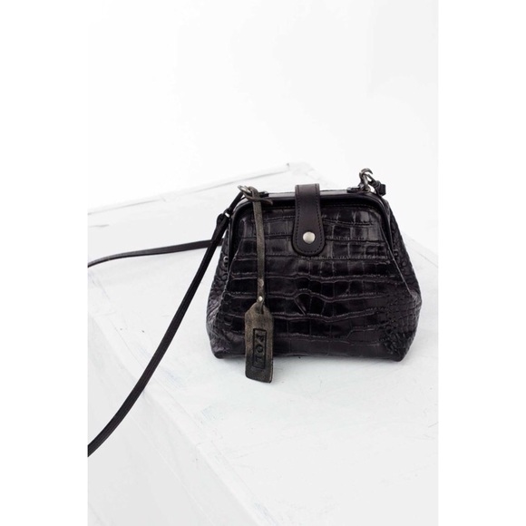 ๐5โญ๏ธ๐HP๐Mini Black crossbody handbag - Picture 4 of 8